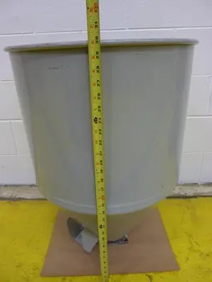 USED METAL FABRICATOR HOPPER467