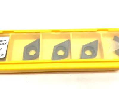 NEW KENNAMETAL SCREW-ON INSERT, POSITIVE D-STYLE, DCMT11T308UF