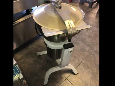 Hobart HCM-300 Vertical Cutter Mixer, Used Great ConditionHobart HCM-300 Vertical Cutter Mixer, Used Great Condition