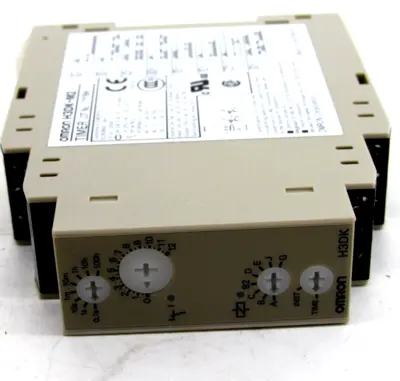 NEW OMRON H3DK-M2 TIMER 24-240VAC/DC H3DKM2