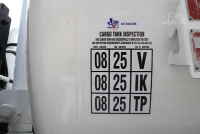 Used 2019 KENWORTH T880 Septic/Sewer/Vacuum Trucks Texas US | Roll Off Truck World #1491813