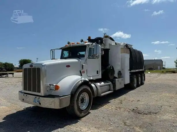 Used 2014 PETERBILT 567 Tractors & Trailers Iowa US | Bryan Heavy Equipment #183530