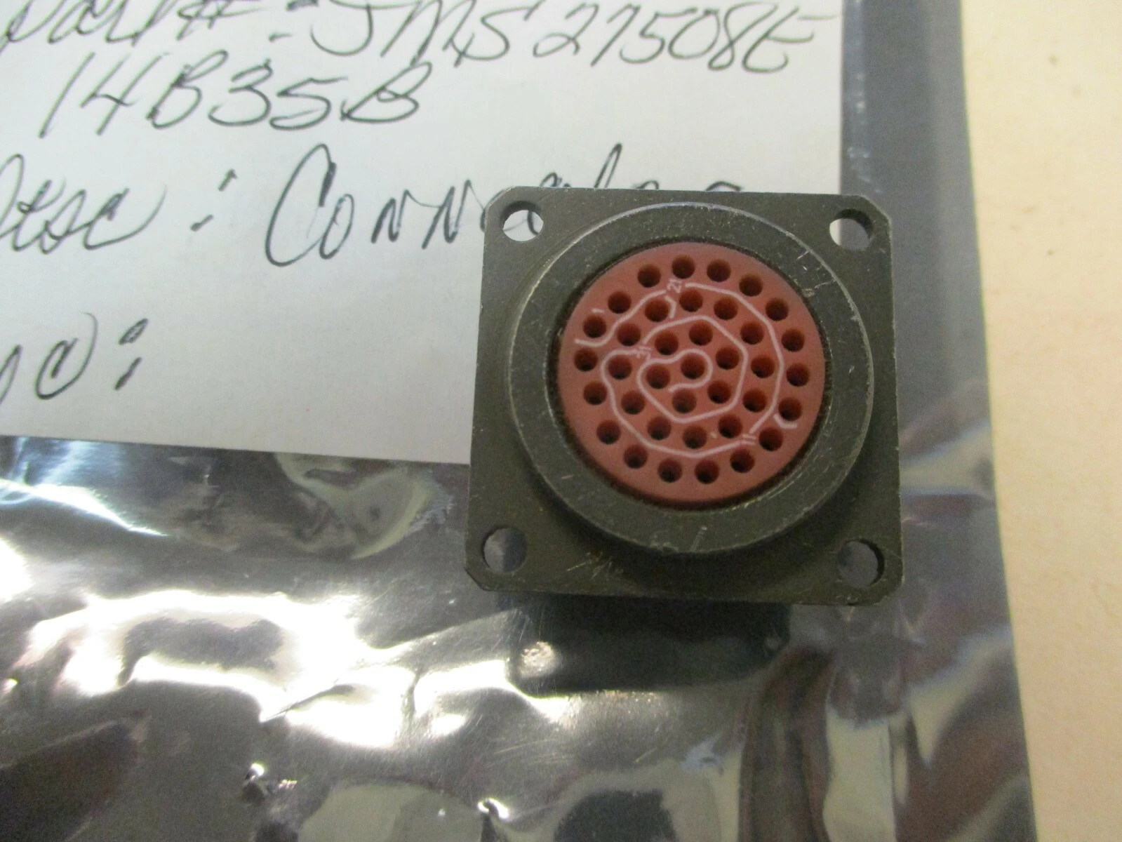 NEW Amphenol JMS27508E14B35B