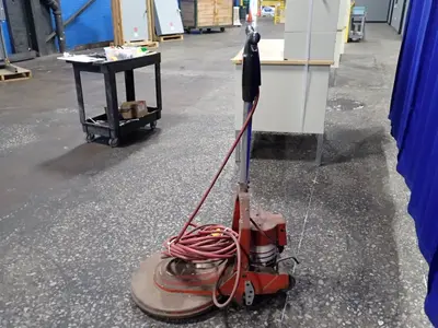 USED CLARKE 1000