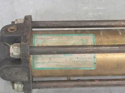 Pneumatic Air Cylinder 2" Bore x 6" Stroke