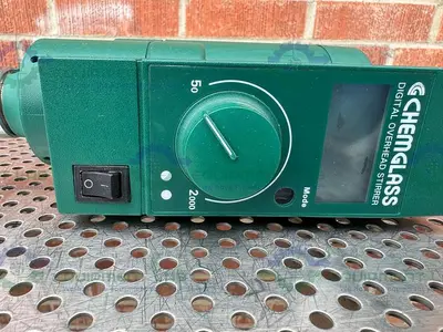 USED CHEMGLASS DIGITAL OVERHEAD STIRRER HOMOGENIZER 50 - 2000 RPM