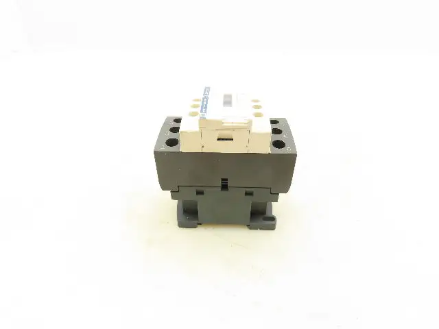 Schneider LC1D256 Contactor 24V Coil 600V 40A 20HP 3PH