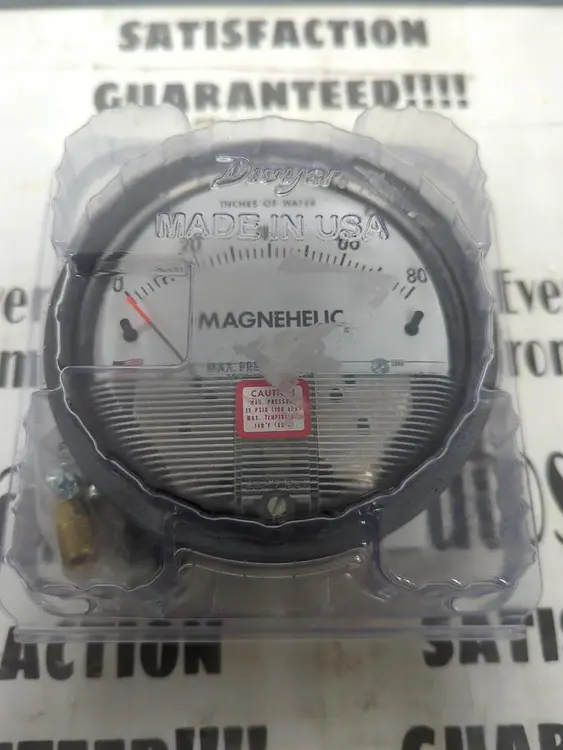 New | in-Stock DWYER 2080 Universal Pressure Meters Ohio US | Surplus Asset Holdings #1234247