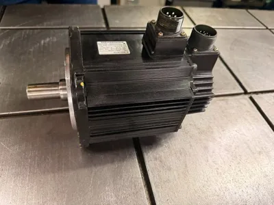YASKAWA SGMG-13A2AB Tooling | GMT (2)
