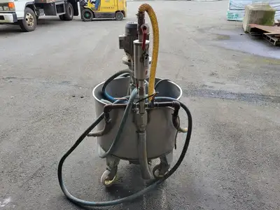 Pump Bin w/ 1.5 hp Motor