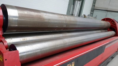 DAVI CNC 4-Rolls Hydraulic Plate Bending Rolls (2019), condition of a new, visible under power