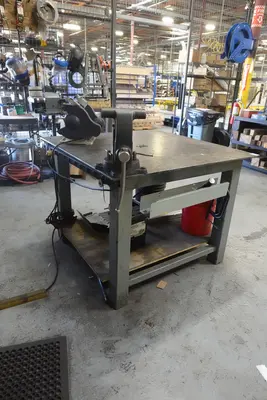 Used _UNKNOWN_ _UNKNOWN_ Welding Tables California US | Capital Recovery Group #1546011
