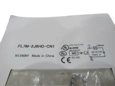 NEW AZBIL FL7M-2J6HD-CN1 PROXIMITY SWITCH FL7M2J6HDCN1