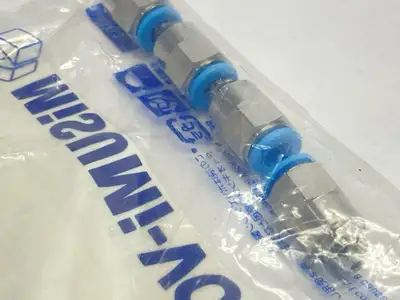 MJCNLS6-M5 | Misumi  Push To Connect Fitting 6mm OD - M5 LOT OF 4 - New