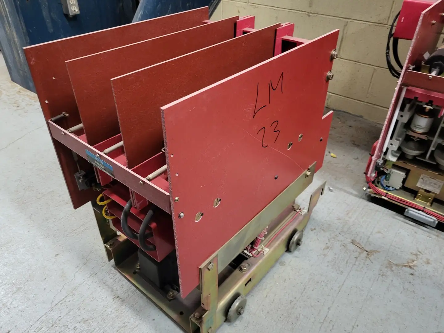 Used SIEMENS 88H3533064A1AT Switchgears British Columbia CA | Lenmark #240615