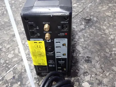 Used APC BR700G Uninterruptible Power Supplies Ohio US | HGR 24 #942621