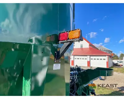 Used ART'S WAY _UNKNOWN_ Grinder Mixer Iowa US | Keast Enterprises #1359995