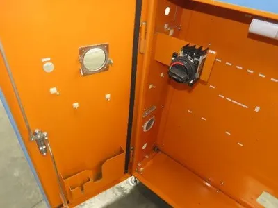 Takigen Freestanding Electrical Enclosure 1100x1000x300mm 40A Disconnect