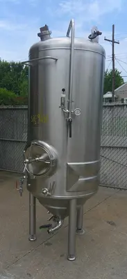SPC9200  Tank 250 gallon vertical tank, Stainless Steel, conical