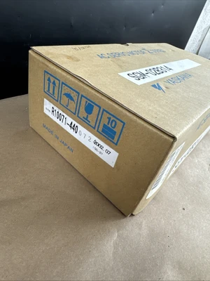 NEW Yaskawa SGM-02B314