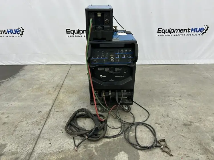 Used MILLER SYNCROWAVE 250 DX Tig Welders Georgia US | The Equipment Hub #801152