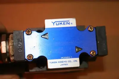 USED YUKEN T-DSG-01-2B8-D24-60140-L