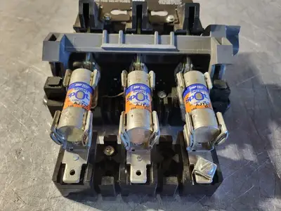 Used ALLEN-BRADLEY 1494F-FS30 Misc Electrical & Power Parts British Columbia CA | Lenmark #250122