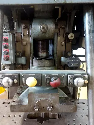 USED L & J