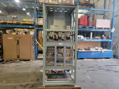 USED SQUARE D NW12H1