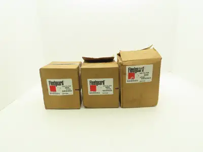 Fleetguard AF259 Air Filter Lot of 3