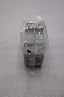 LOT OF 2 - Bussmann CHM2D 2 Pole Fuse Holder STOCK G638A
