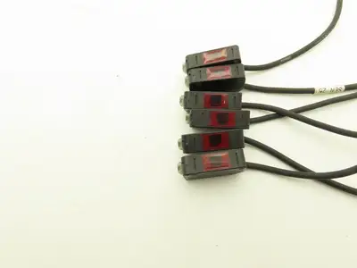 Keyence PZ-M51 Photoelectric Sensor Transmitter R 12-24VDC Lot of 6