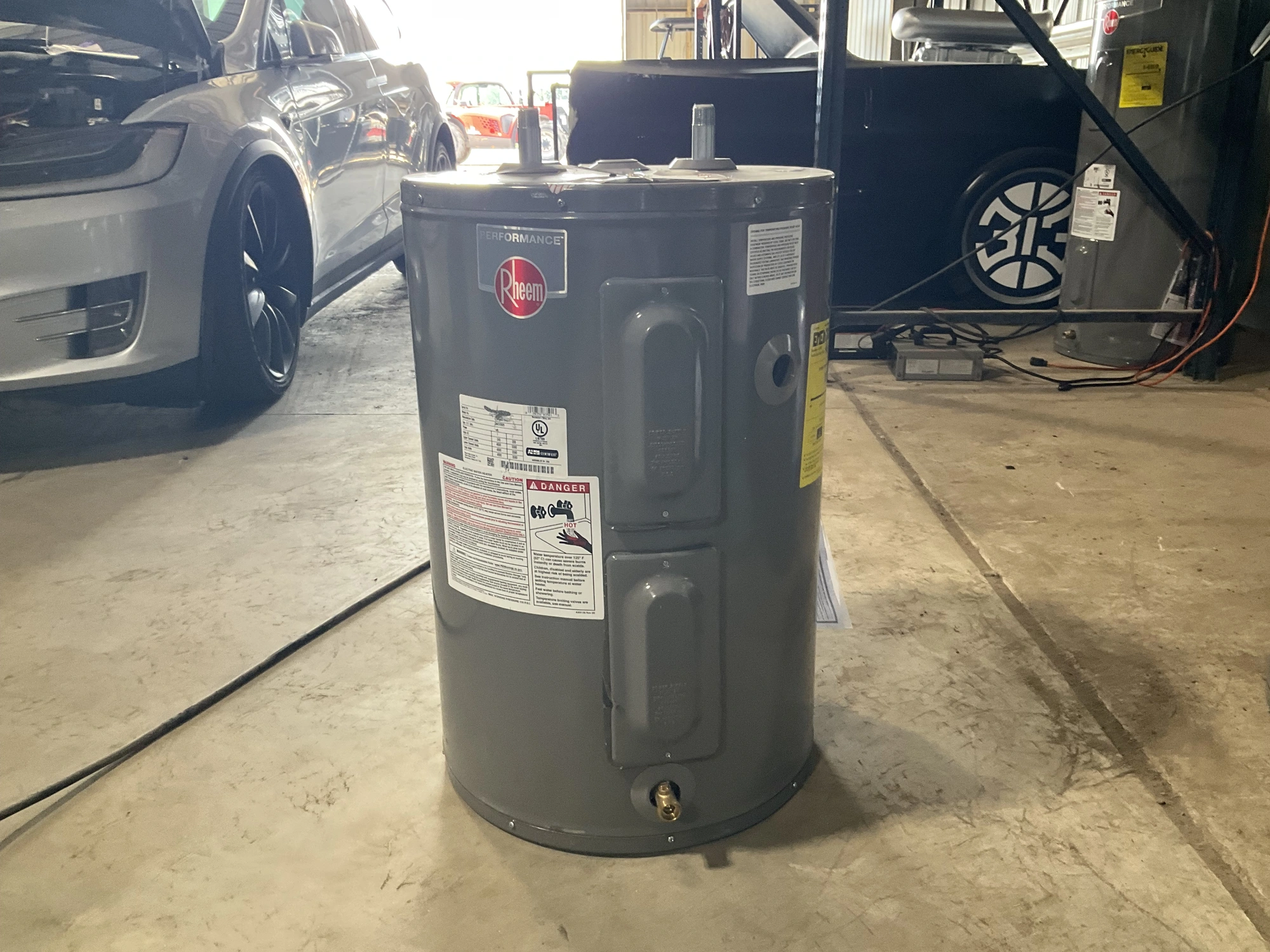 Used RHEEM XE28S06STB45U1 Water Heaters Michigan US | Miedema Asset Management Group #1312776