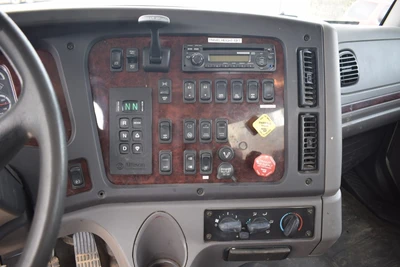 Used 2015 FREIGHTLINER 108SD Bucket (boom) trucks California US | Big Truck & Equipment #1412284