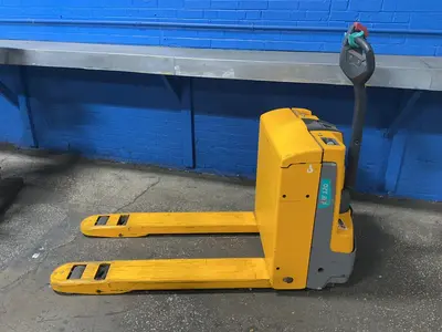 Used 2016 JUNGHEINRICH EJE 120 Pallet Jacks Ohio US | HGR 24 #1567288