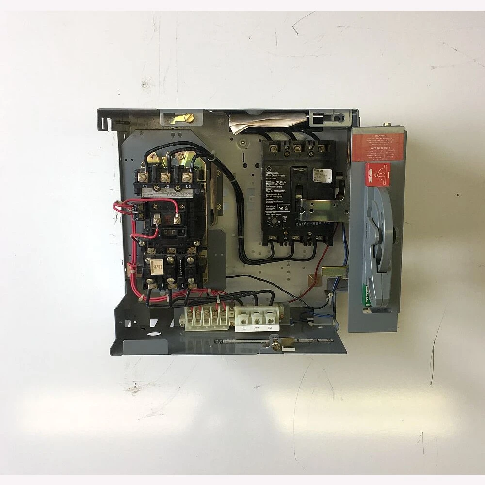 Allen Bradley 2100 Series 12" Bucket With Breaker and Starter