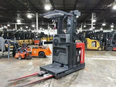 USED 2020 RAYMOND 550-OPC30TT