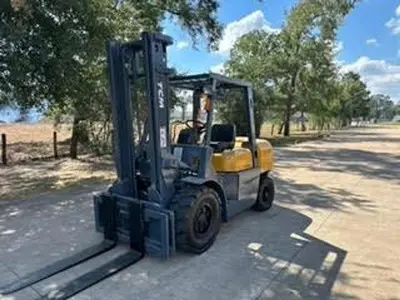 USED 2015 TCM FD40-A1
