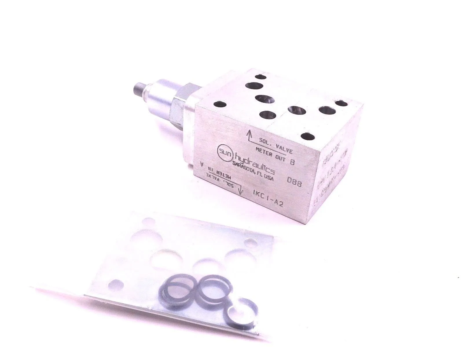 NEW SUN HYDRAULICS BUSSE IKCI-A2 13A-112 A18546-R5 VALVE