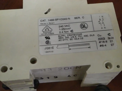 USED Allen-Bradley 1492SP1C040-N