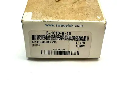NEW SWAGELOK BRASS TUBE REDUCER