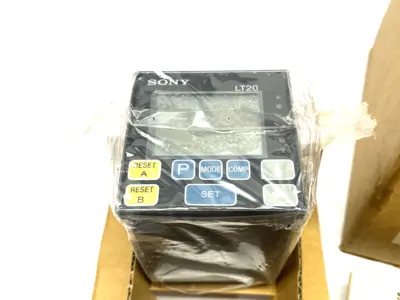 USED SONY MAGNESCALE 2-AXIS DIGITAL DISPLAY WITH GO/NO GO OUTPUT