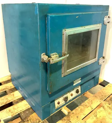 USED BLUE M OV 18A
