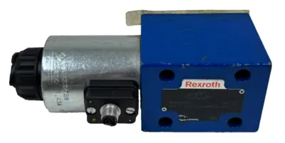 NEW REXROTH 4WE10D33/CG24N9K72L=AN CONTROL VALVE R901257363 *READ*