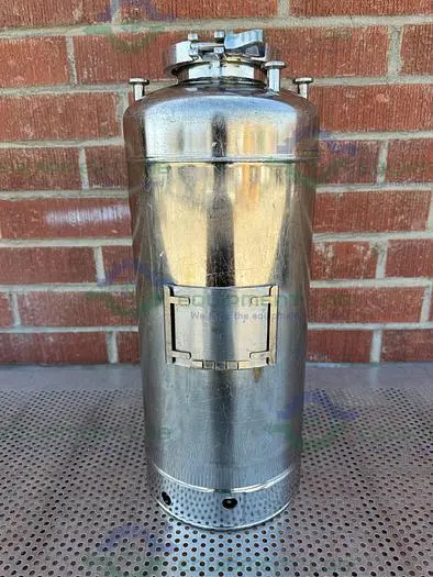 Used ALLOY PRODUCTS 15 LITER STAINLESS STEEL VESSEL 125 PSI W/ 4.5" OPENING Pressure Vessels California US | Equipment Lab #488771