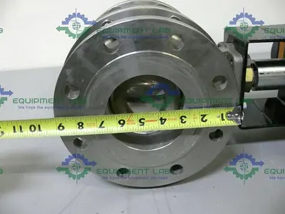 USED FLOWSERVE SERIES 39 120PSI PNEUMATIC ACTUATOR + POSITION MONITOR & 4" BALL VALVE