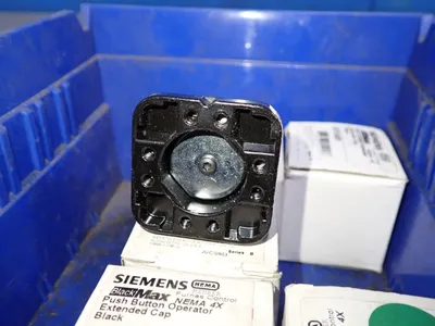 New | in-Stock SIEMENS 52PX8B1 Switch Parts Ohio US | HGR 24 #754922