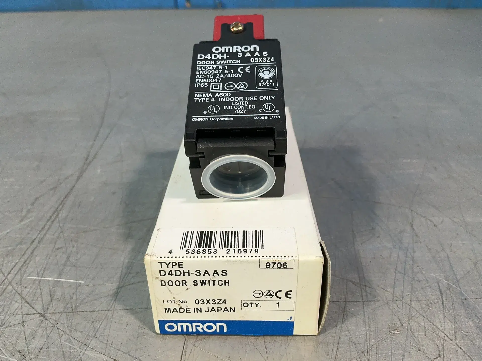 Used OMRON D4DH3AAS Relays & Switches Ohio US | HGR 24 #1572228