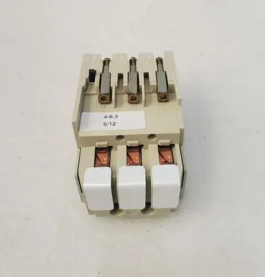 TELEMECANIQUE LB1 LC03M10