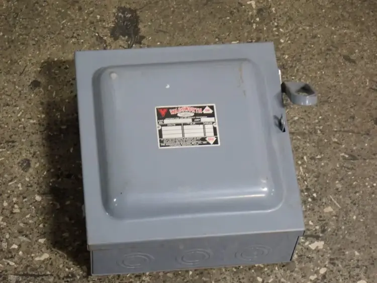 Used WADSWORTH ELECTRIC 8763N Disconnects Ohio US | HGR 24 #785464
